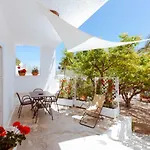 Guidaloca Aparthotel Scopello (Sicily)